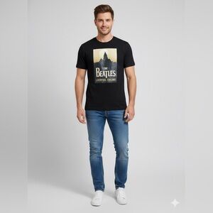 The Beatles Liverpool England Graphic T-shirt size S